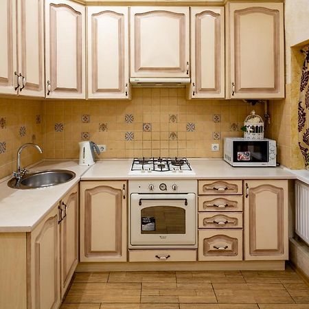 Alfa Apartments Ohienka 17 1 リヴィウ エクステリア 写真